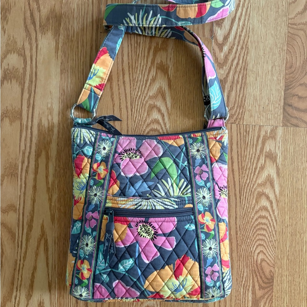 Vera Bradley Jazzy Blooms Quilted Hipster Bag